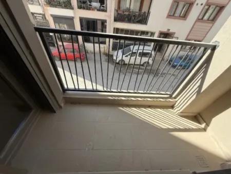 Moderne 11-Wohnung Zum Verkauf Im Stadtteil Seferihisar Çolak İbrahim