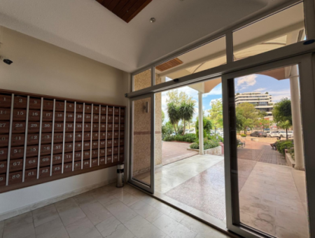 16. Stock Reihenhaus, 11 Wohnung Zu Miete In Karşıyaka Mavişehir Albatros