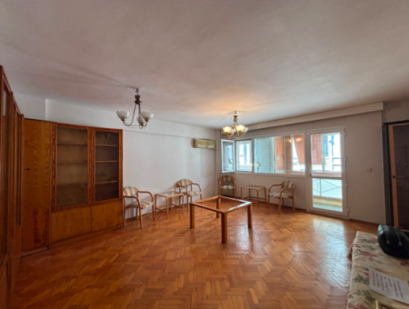 3 1 2. Stock, 100 M² Wohnung Zu Mieten In Der Nähe Des Alsancak Gündoğdu-Platzes