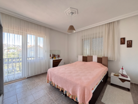 3 1 Freistehende Villa Zum Verkauf In Der Nähe Des Strandes Von Seferihisar Akarca