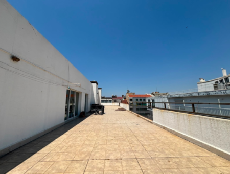 7. Stock, 410 M², Staffel, 3, 1 Wohnung Zu Mieten Mit Meerblick Auf Dem Alsancak Republikplatz!