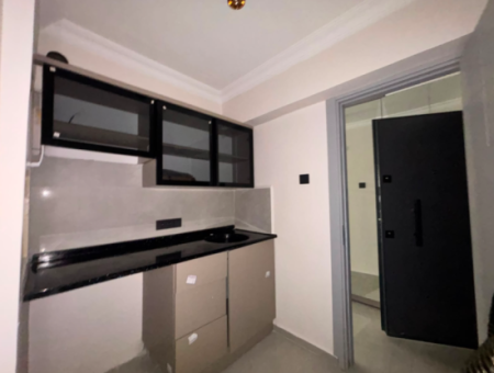 Wohnung Zum Verkauf Gegenüber Des Alsancak Dünyagöz Krankenhauses Kostenlos!