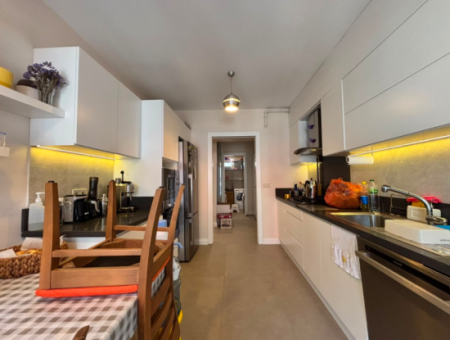 3 1 Luxuriöse Möblierte Wohnung Zur Vermietung Mit Parkplatz In Karşiyaka Demirköprü!