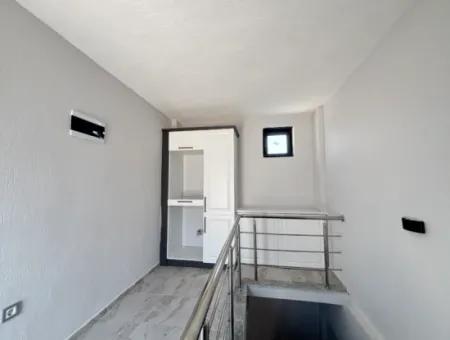 Private Villa Zum Verkauf Im Villas-Gebiet Im Stadtzentrum Von Seferihisar