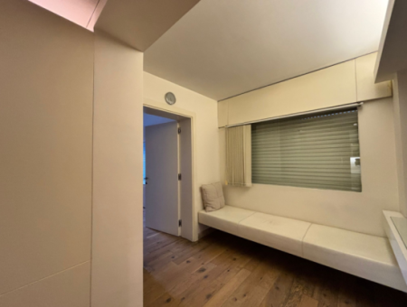 1 1 70M² Konzeptwohnung Zu Mieten Mit Fensterläden In Der Alsancak Libas Strasse