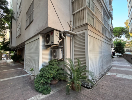 1 1 70M² Konzeptwohnung Zu Mieten Mit Fensterläden In Der Alsancak Libas Strasse