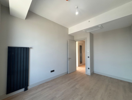 Alsancak Evora Projekt, 22. Stock, 1 Ecke City View Wohnung Zu Mieten!
