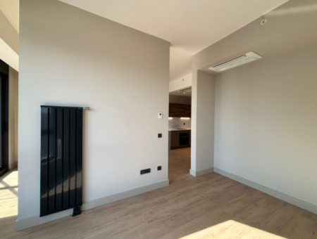 Alsancak Evora Projekt, 22. Stock, 1 Ecke City View Wohnung Zu Mieten!