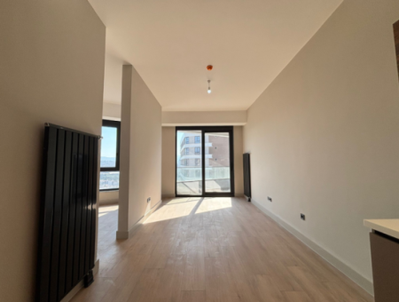 Alsancak Evora Projekt, 22. Stock, 1 Ecke City View Wohnung Zu Mieten!