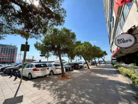 Studio-Vermietung Arbeitsplatz/Büro In Der Nähe Von Alsancak, Kordon Und Mövenpiç