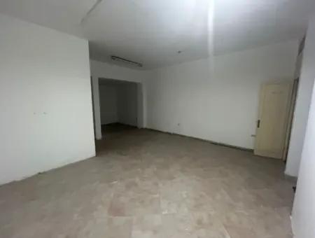70 M² Geschäft Zur Vermietung In Kemeralti 1St Beyler