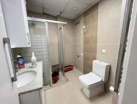 3 1 Wohnungen Zum Verkauf Im Stadtzentrum Von Seferihisar | 130 M² | Separate Küche | Erdgeschoss | Offene Vorderseite