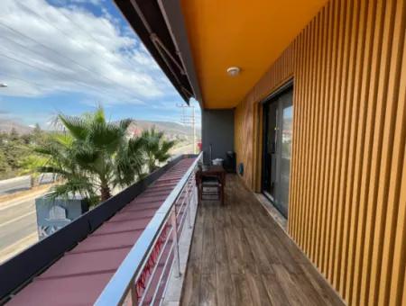 Luxuriöses Duplex Auf Einem Gelände Mit Meerblick Und Pool In Seferihisar Doğanbey!
