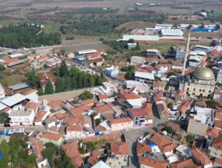 Einstehendes Haus Zum Verkauf In Kemalpaşa Halilbeyli Auf Einem 229 M² Großen Grundstück