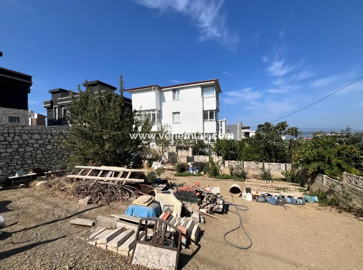 289 M² Land Suitable For Detached Villa Construction In Seferihisar Elmastaş District