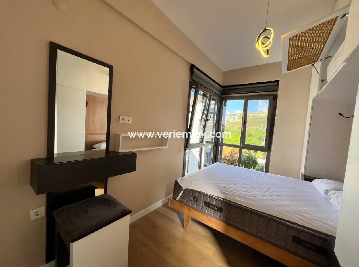 Opportunity To Rent A Furnished Luxury Villa In Seferihisar Sığacık!