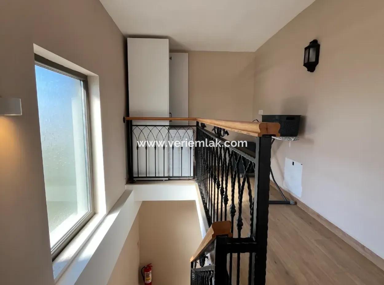Opportunity To Rent A Furnished Luxury Villa In Seferihisar Sığacık!