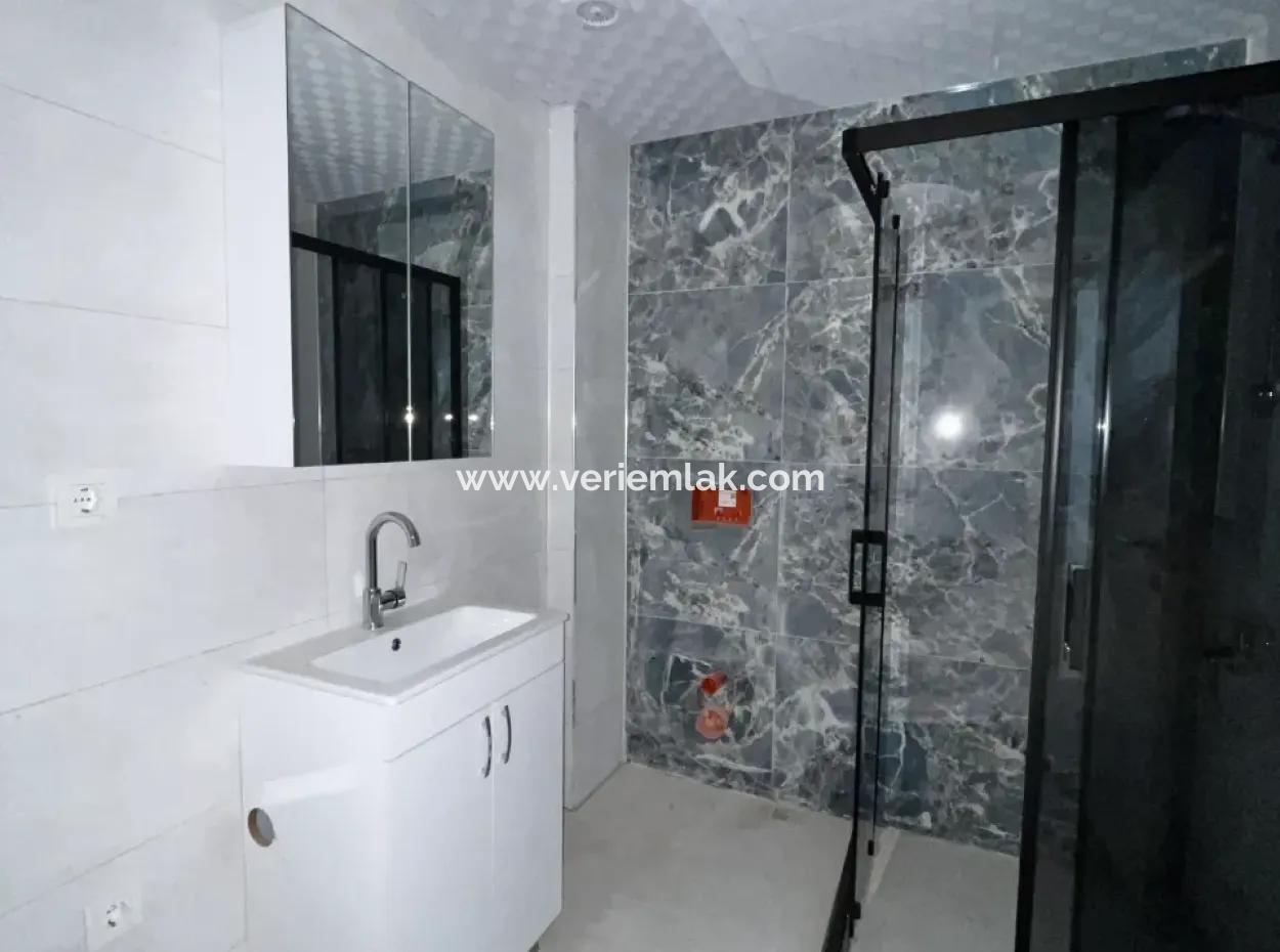 Comfortable And Modern 1 1 Apartment In Seferihisar