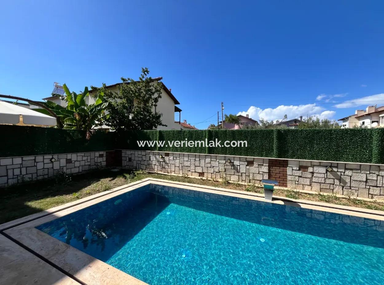 Luxury Villa With 4 Facades And Detached Swimming Pool For Sale In Seferihisar Akarca Region