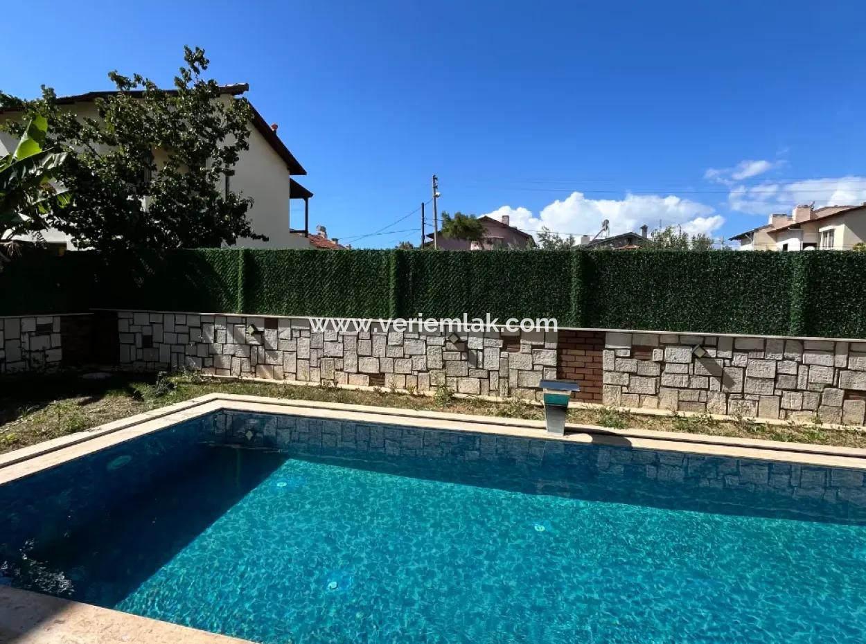 Luxury Villa With 4 Facades And Detached Swimming Pool For Sale In Seferihisar Akarca Region