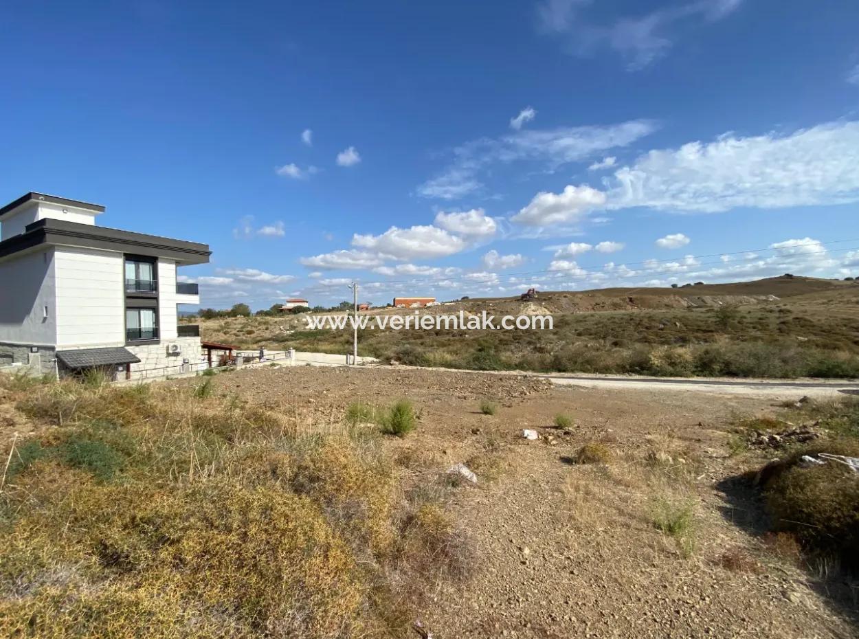 Land With Bargain Price Villa Zoning In Akarca Tepecik District!