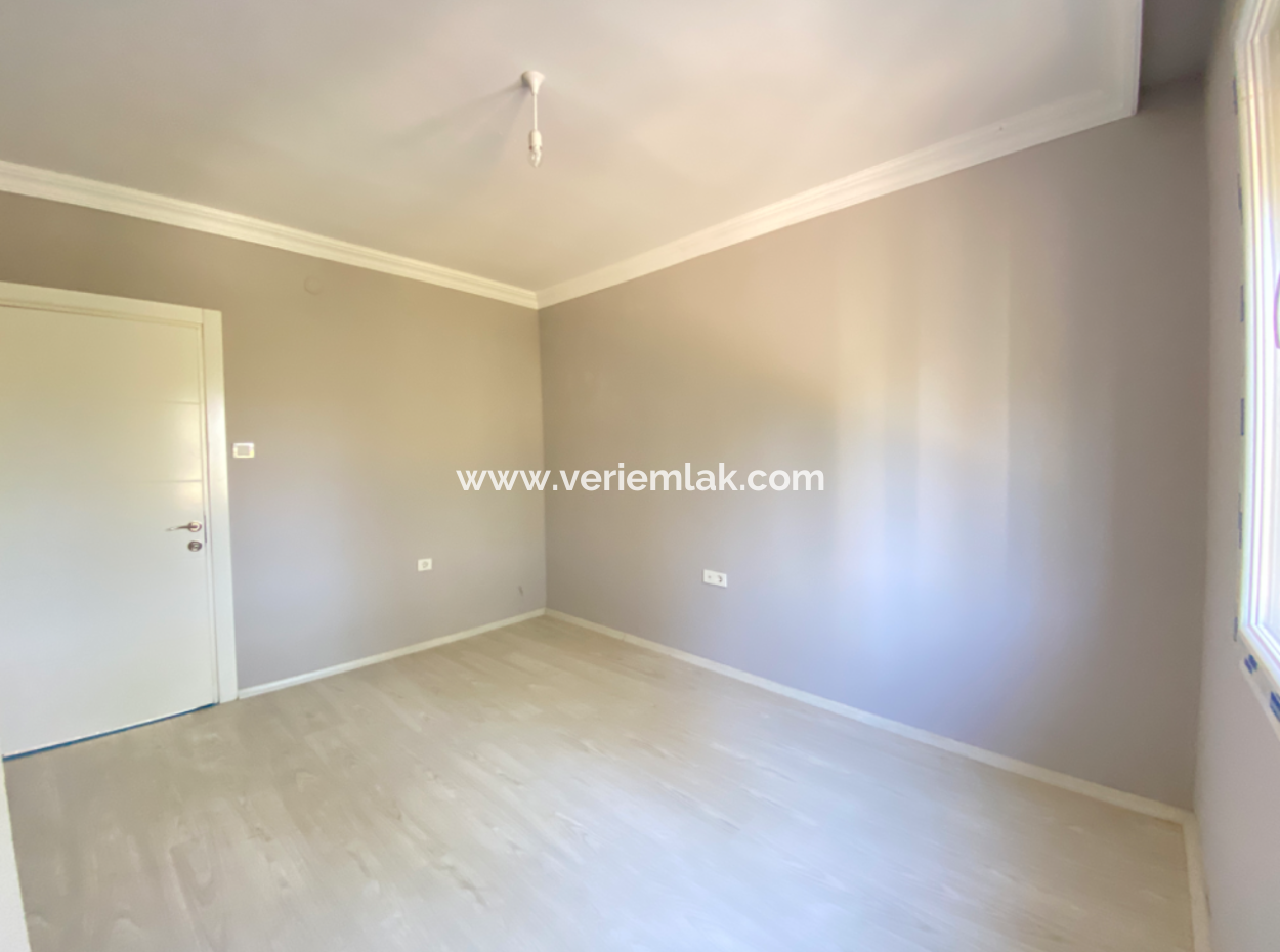 New Villa For Sale With Nature View In Seferihisar Doğanbey