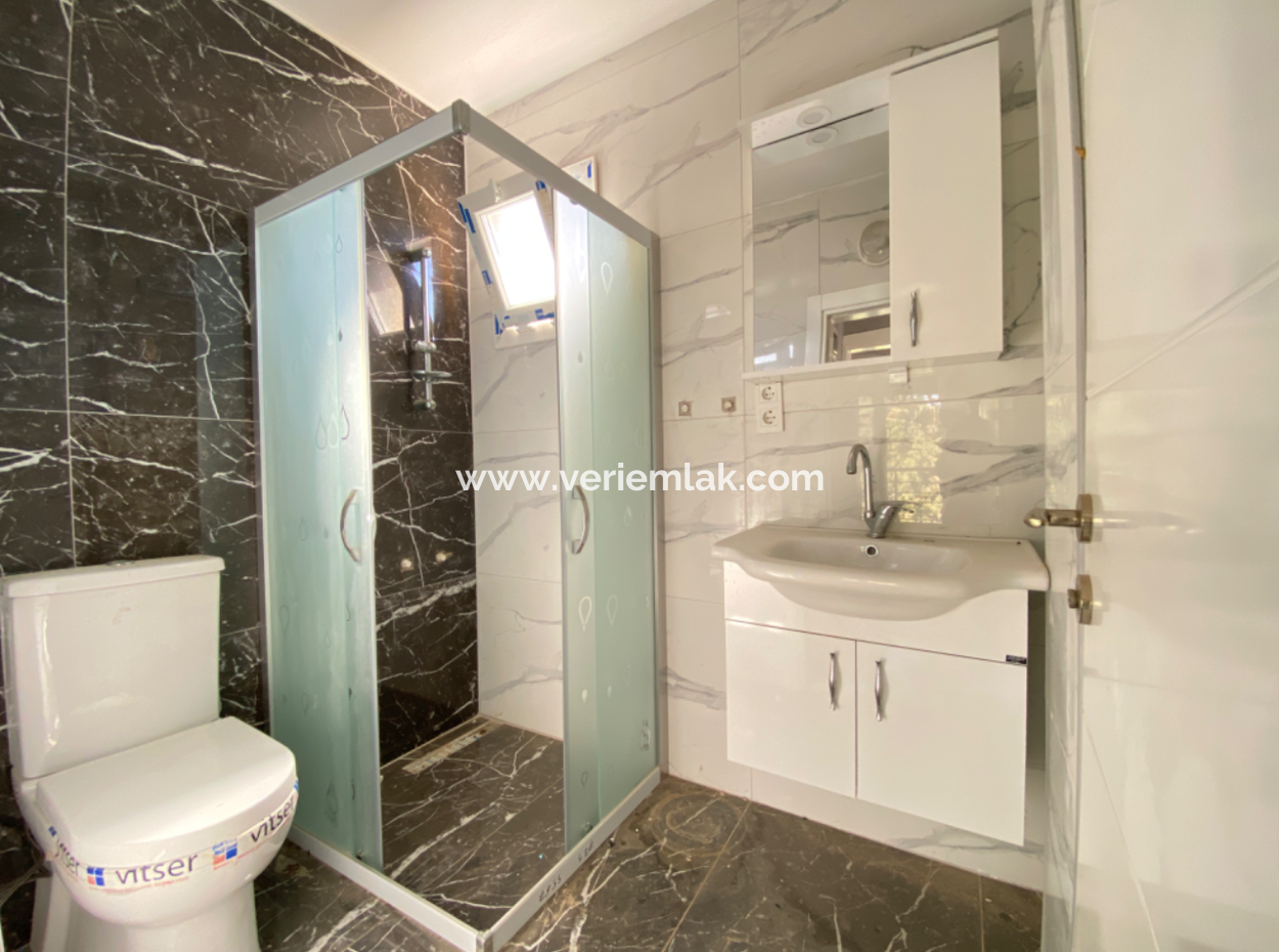 New Villa For Sale With Nature View In Seferihisar Doğanbey