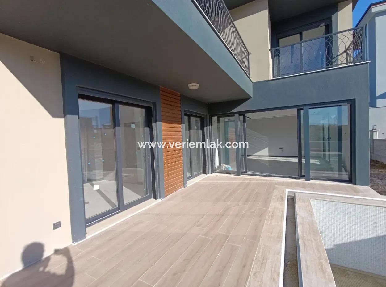 Your Dream Life Awaits You With Luxury Detached 4 1 Villa With Pool In Seferihisar Akarca Region!