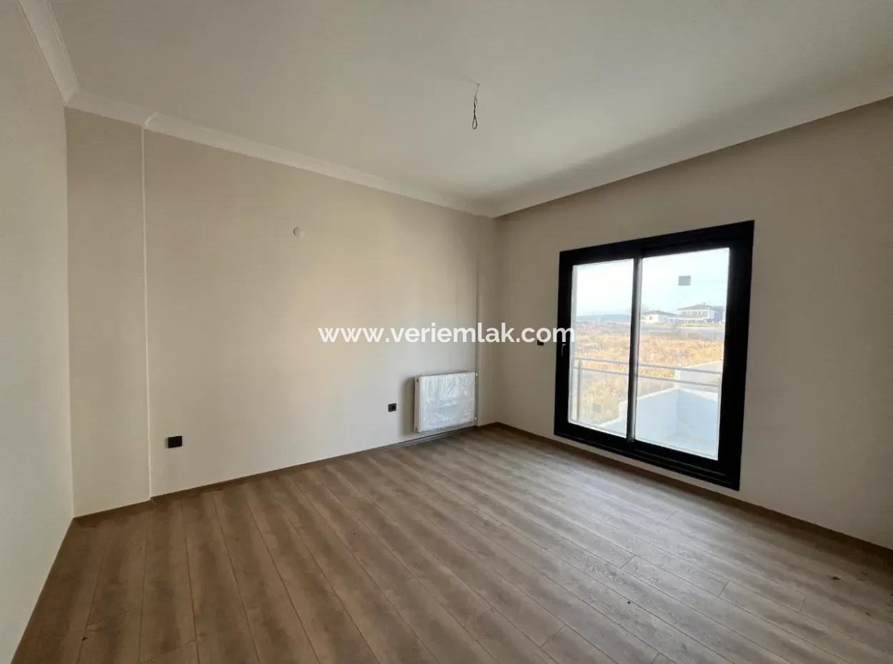 2 1 Brand New Apartment In Seferihisar With Separate Kitchen, Balcony And 3 Built-In Sets!