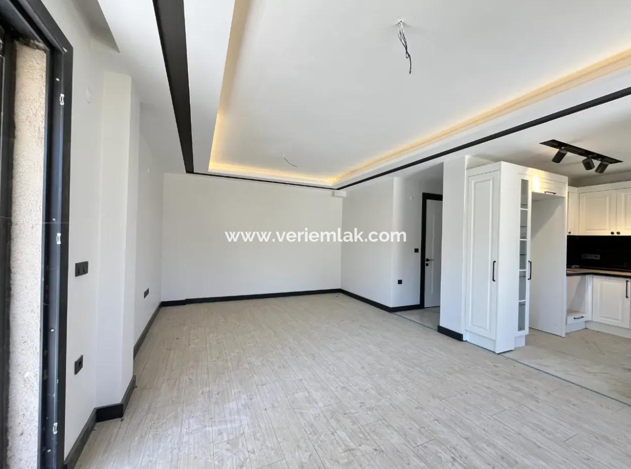 Luxury And Comfortable Villa Privilege In The Heart Of The City