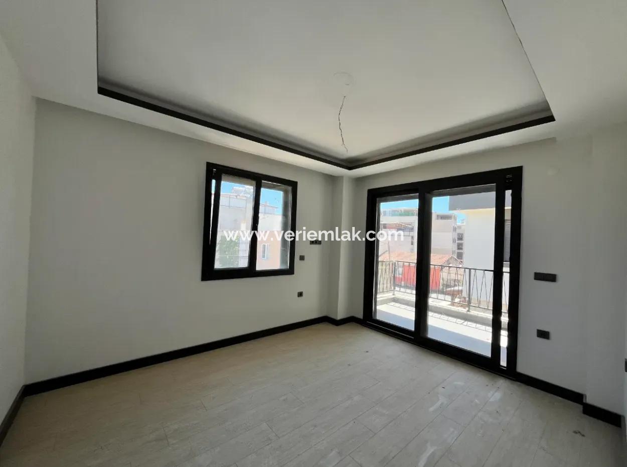 Luxury And Comfortable Villa Privilege In The Heart Of The City