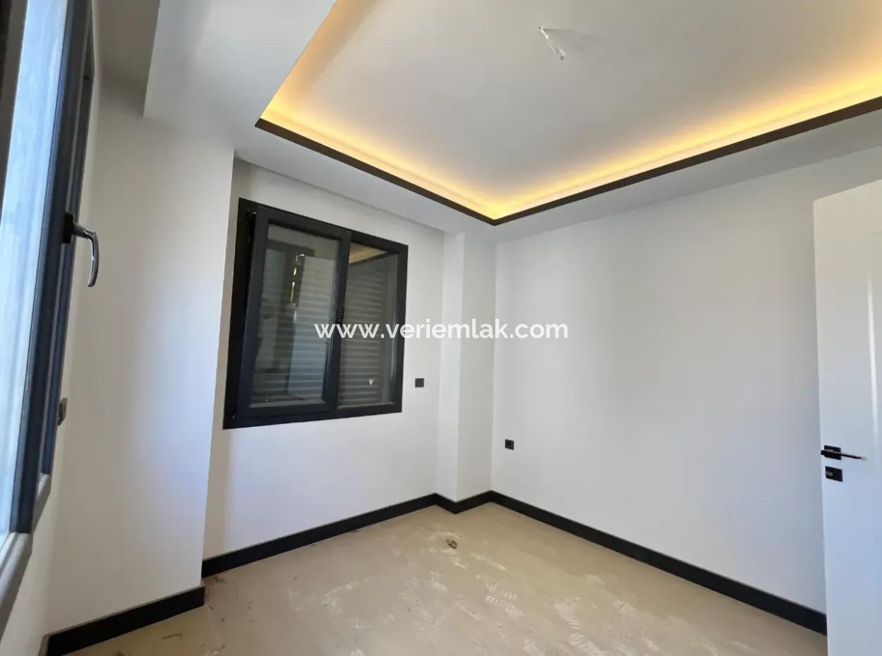 Luxury And Comfortable Villa Privilege In The Heart Of The City