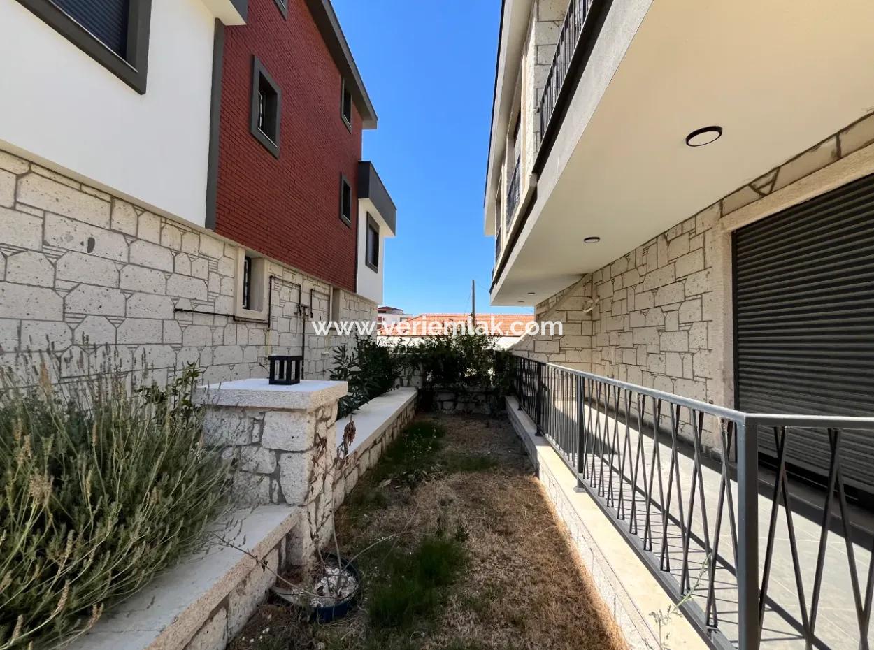 Luxury And Comfortable Villa Privilege In The Heart Of The City