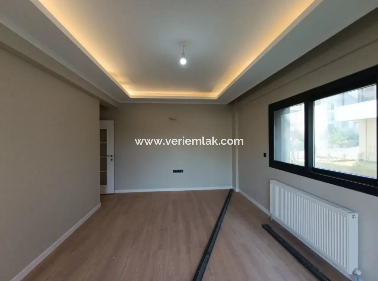 2 1 Brand New Apartment With Separate Kitchen In A Complex With Garden, Pool And Security In Seferihisar Camikebir Neighborhood!