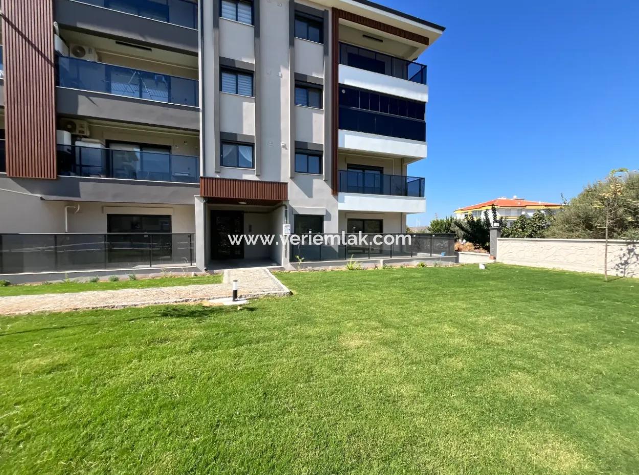 Brand New 3 1 Apartment In A Complex With Pool In Seferihisar | 140 M² | En-Suite Bathroom | Separate Kitchen | Terrace With View | Large Landscaping Areas | Spacious Living