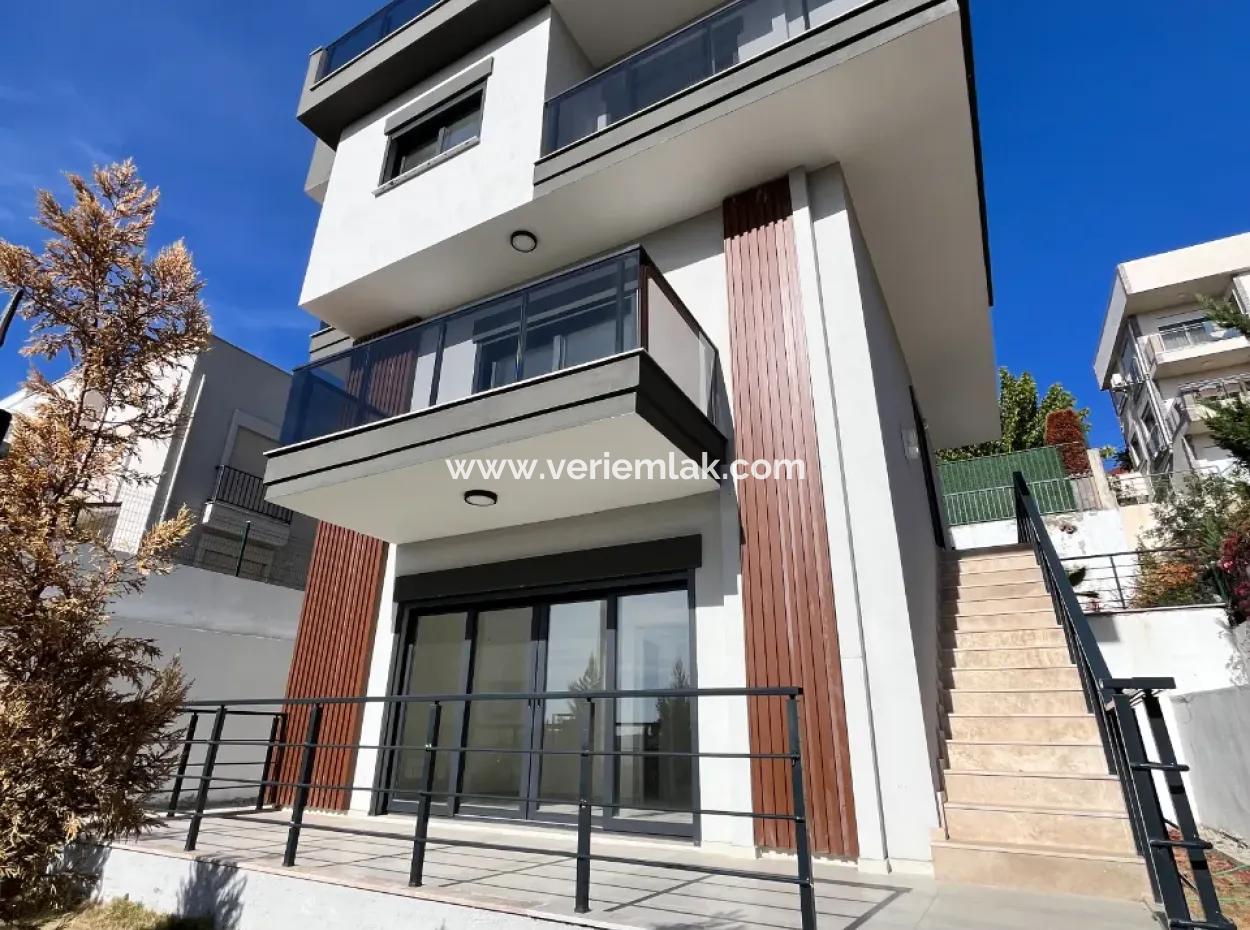 Luxury Detached Villa In Seferihisar Sığacık Girlen - Walking Distance To The Sea