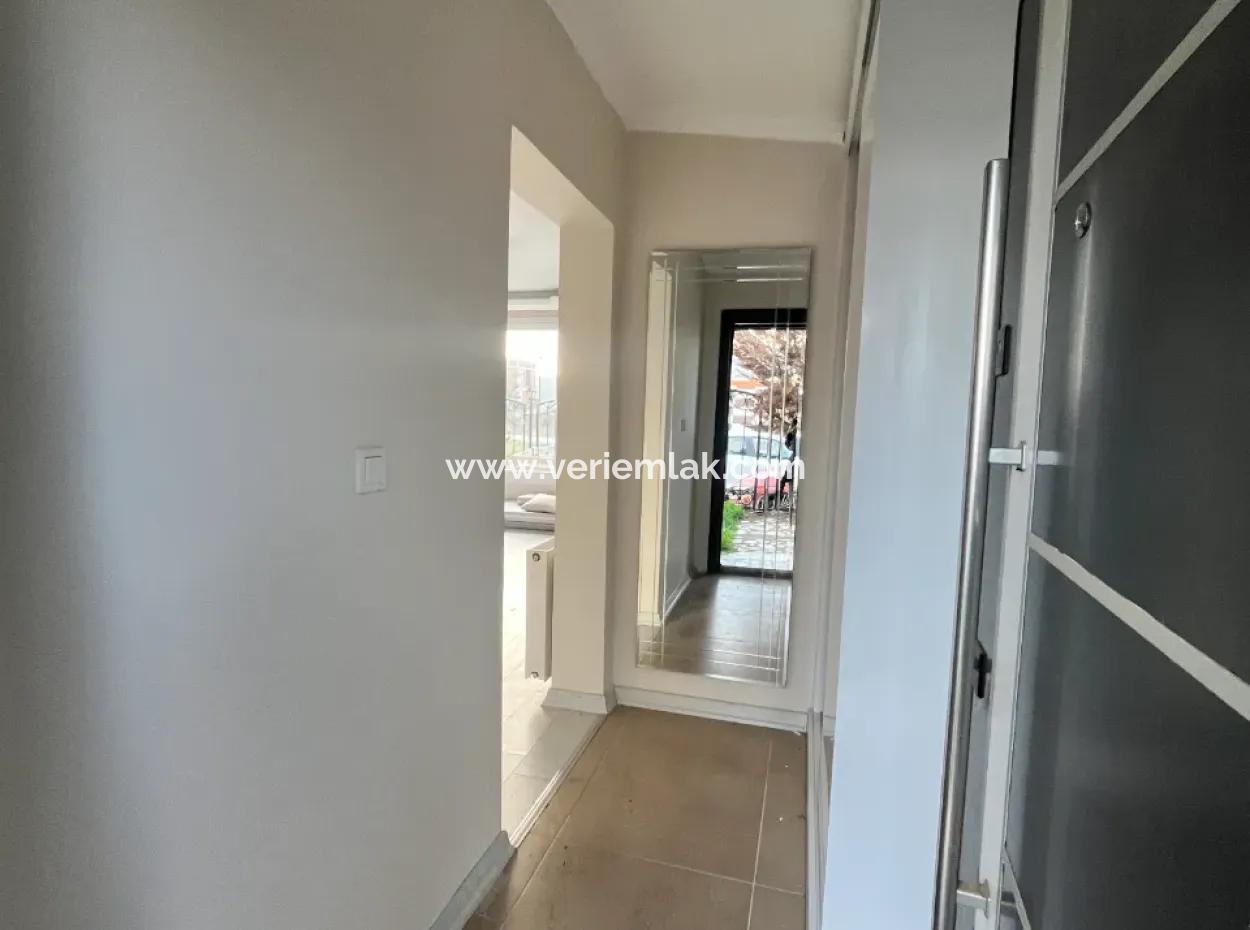 Villa For Sale In Seferihisar Düzce District, Centrally Located, With Large Garden And Terrace