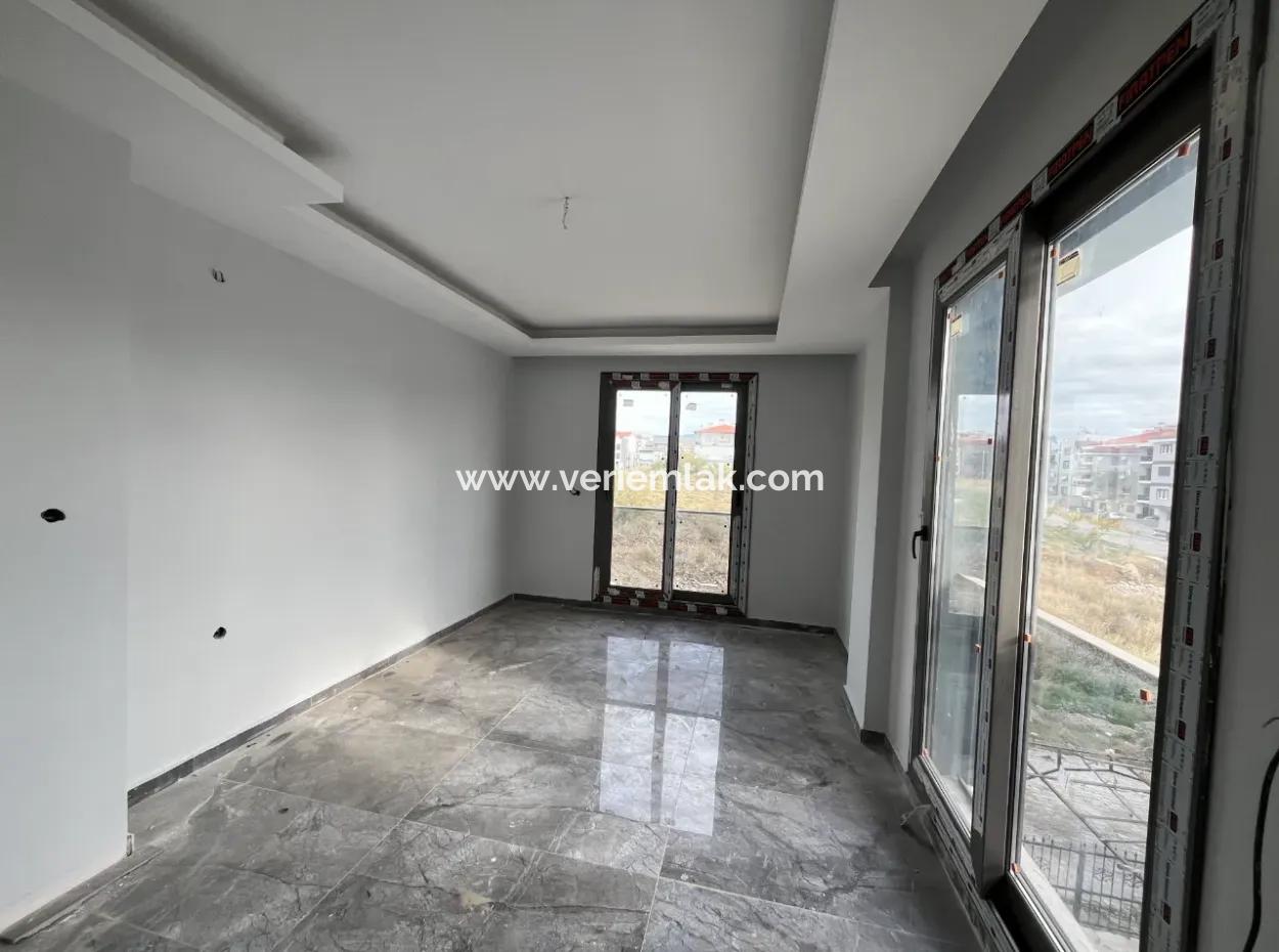 Corner Parcel 4 2 Luxury Villa In Seferihisar Gözsüzler!