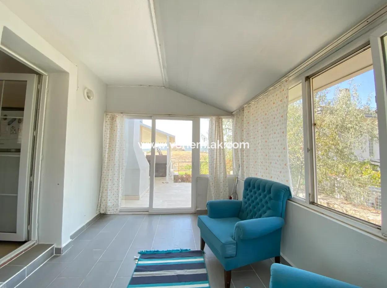 4 1 Villas For Sale With Large Gardens In A Complex In Seferihisar Ulamiş