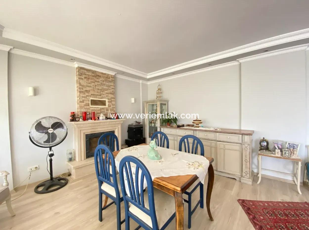 4 1 Villas For Sale With Large Gardens In A Complex In Seferihisar Ulamiş