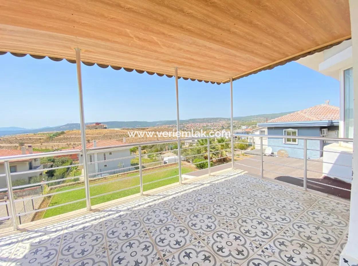 4 1 Villas For Sale With Large Gardens In A Complex In Seferihisar Ulamiş