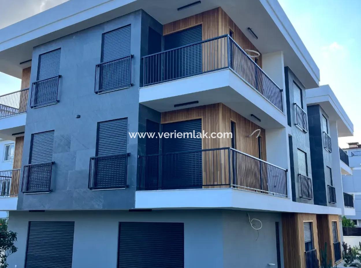 Modern And Luxury Living In The Heart Of Sığacık 1 1 Apartments