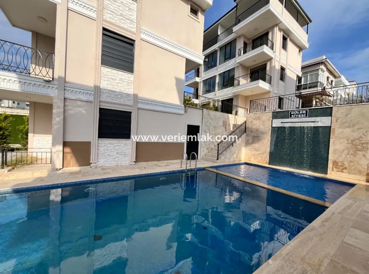 Brand New Villa With Castle Architecture In Seferihisar Akarca, In A Complex With A View And Pool