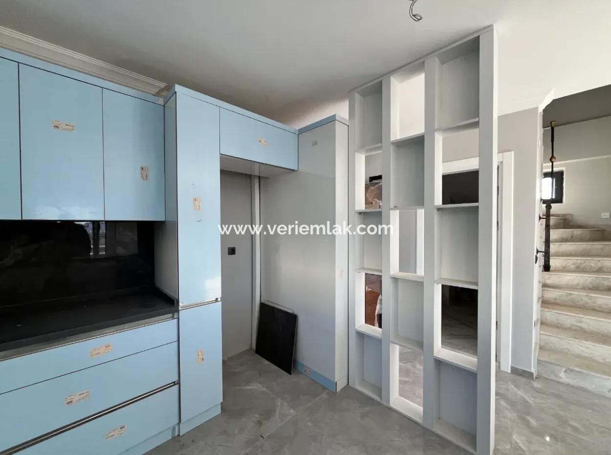 In The Prestigious Area Of Akarca: Luxury 4 In 1 Detached Villa Next To Bora Bora Houses!