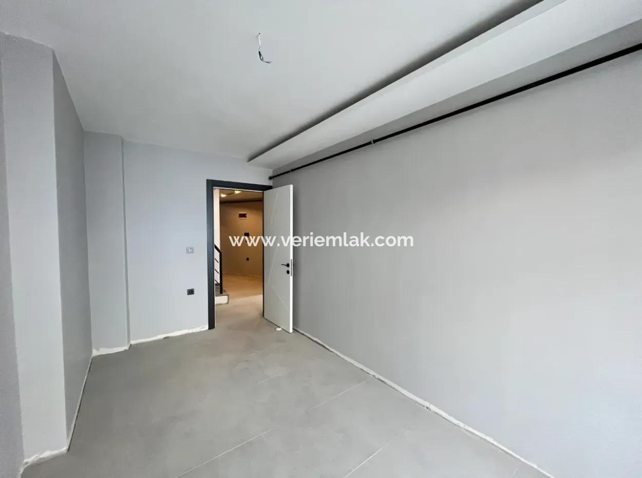 4 1 Terraced Duplex Apartment In Seferihisar Bazaar Center!