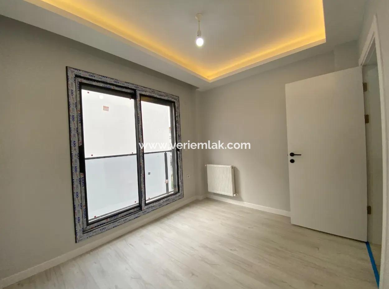 Spacious And Comfortable Apartment In Seferihisar Çolakibrahimbey Neighborhood