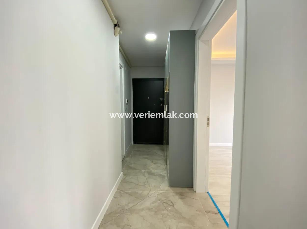 Spacious And Comfortable Apartment In Seferihisar Çolakibrahimbey Neighborhood