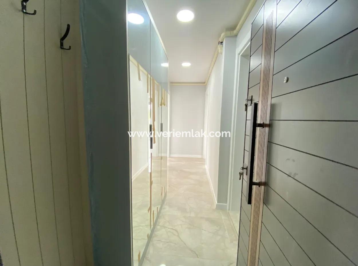 Spacious And Comfortable Apartment In Seferihisar Çolakibrahimbey Neighborhood