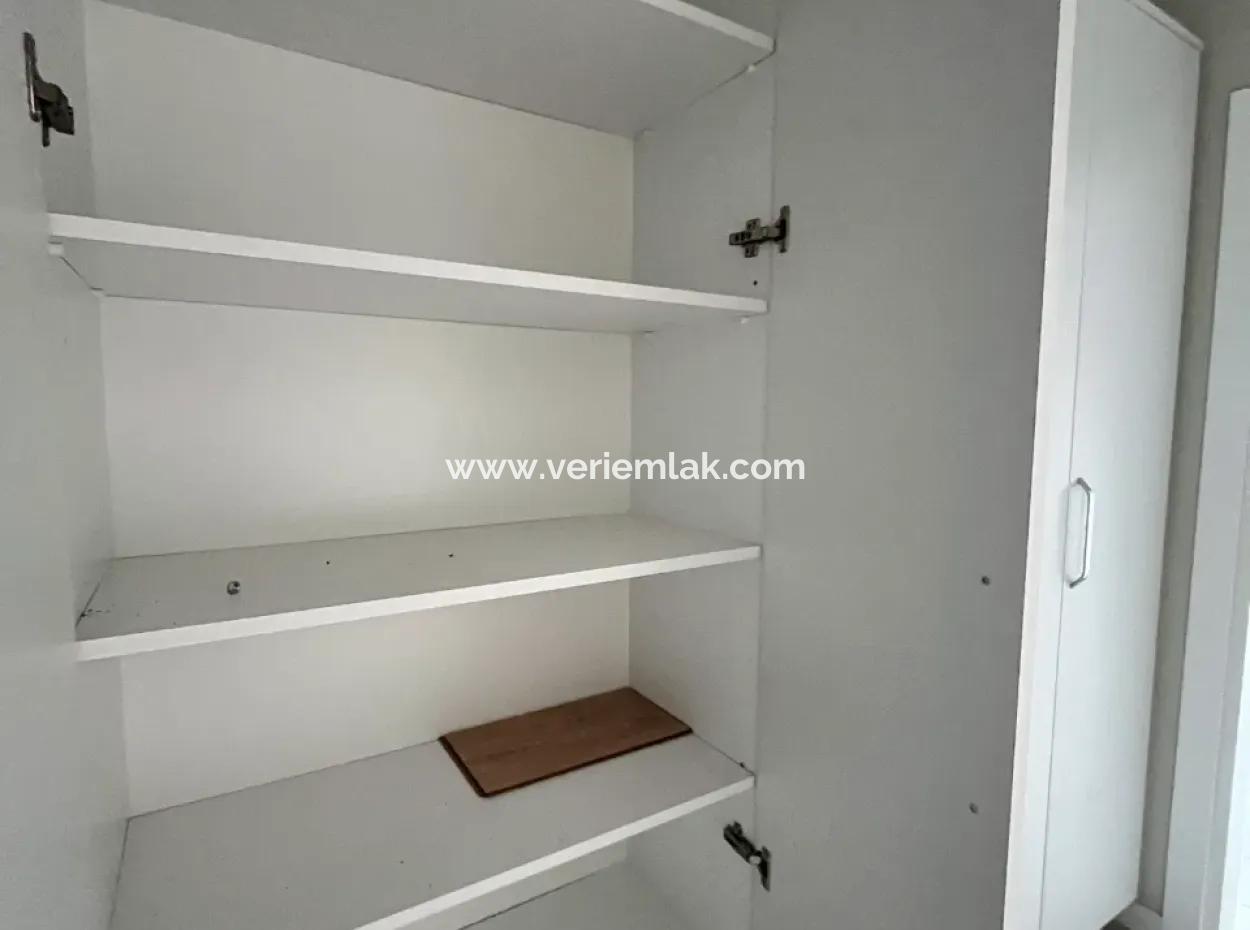 3 1 Mezzanine Spacious Apartment In Seferihisar Camikebir Neighborhood With Garden, Pool And Security!