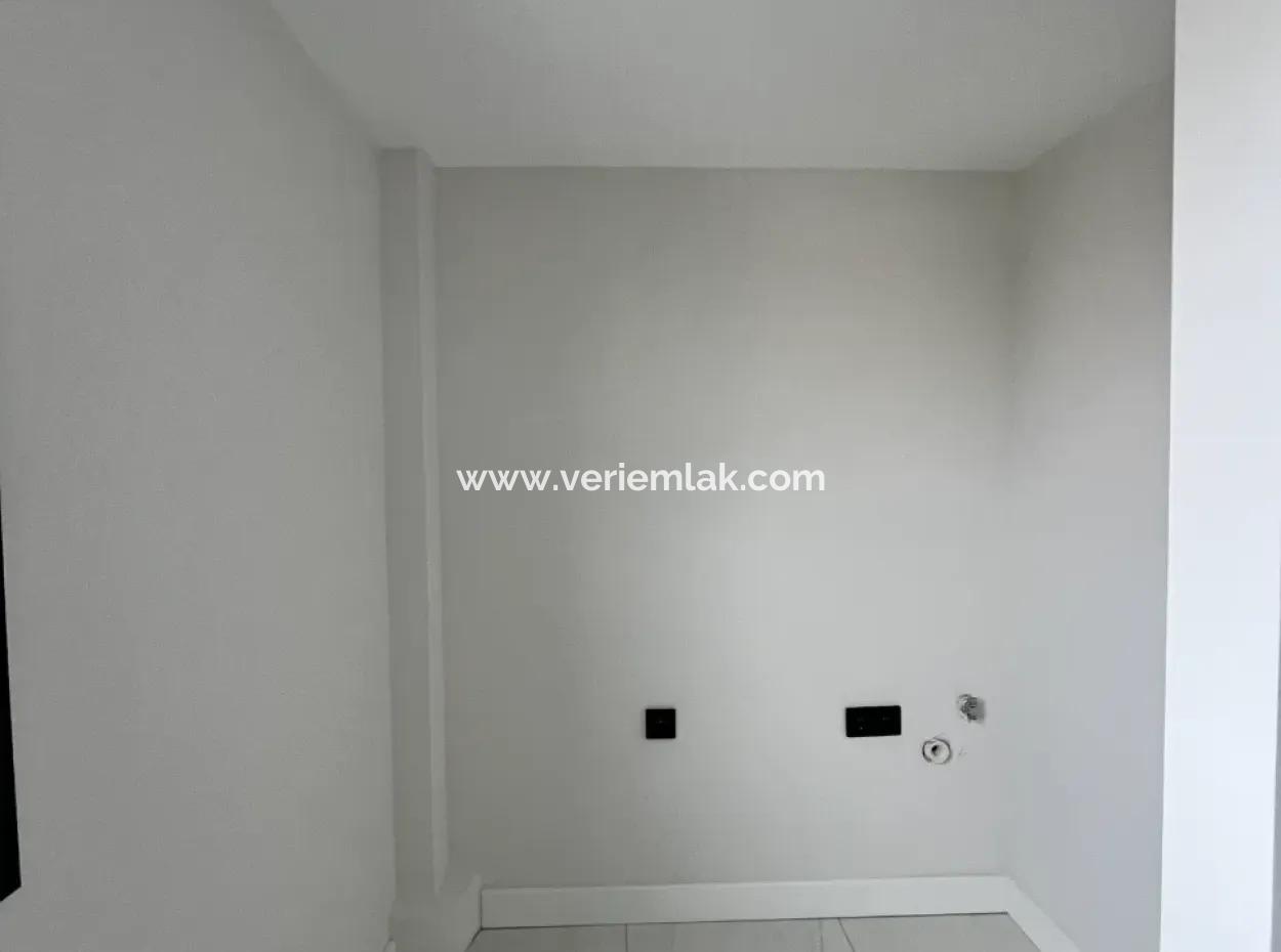 Detached, Pool, Comfortable Life In Seferihisar Hidirlik